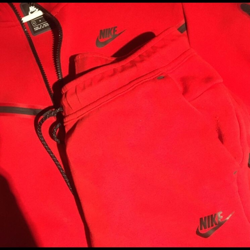 Red Nike tech fleece jumpsuit. - Picture 5 of 6